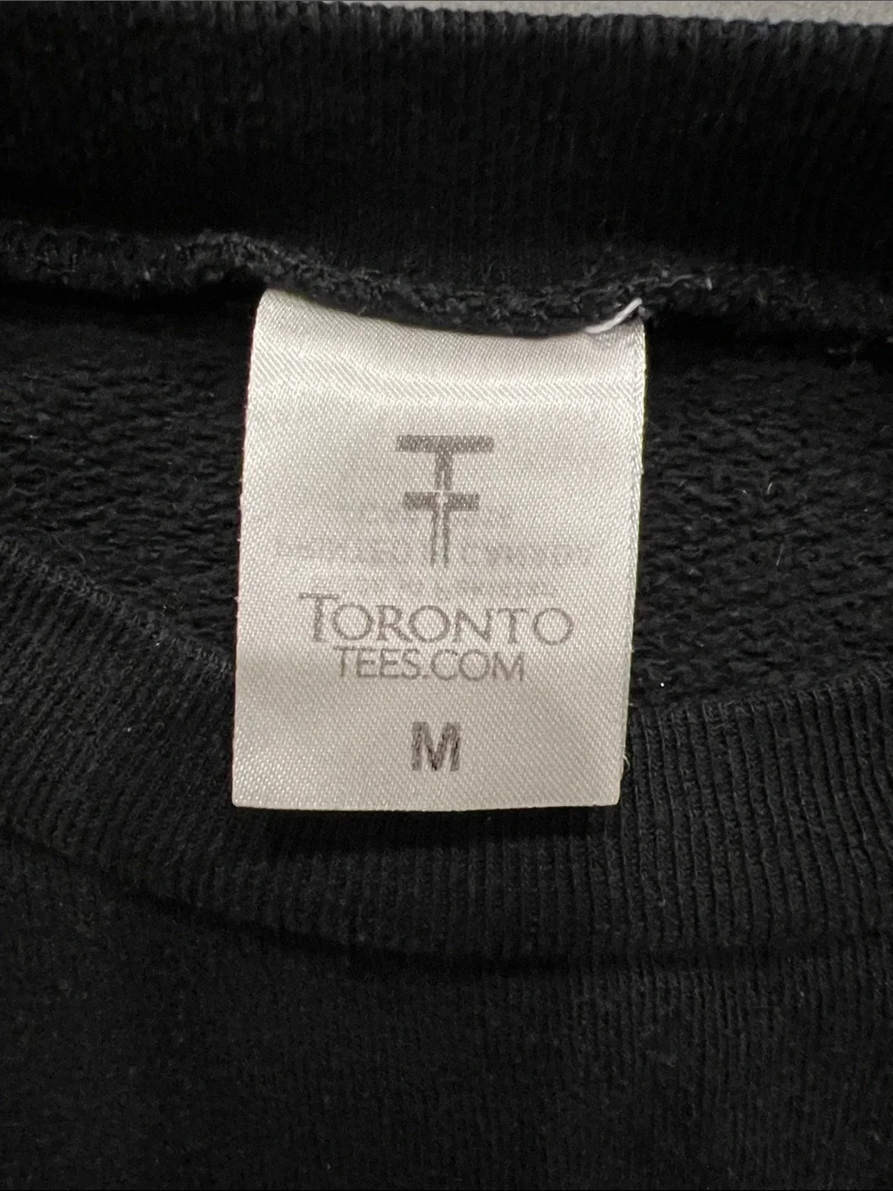 Black 'I 🍁 Canada' Crewneck Sweater with Faded Red Maple Leaf